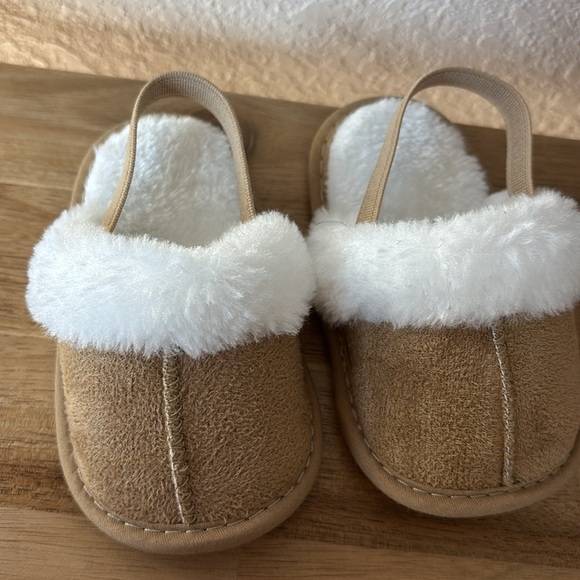 Bootie Bundle 3-6 Months Cowgirl Boots and Ugg Like Slip Ons - Picture 7 of 9